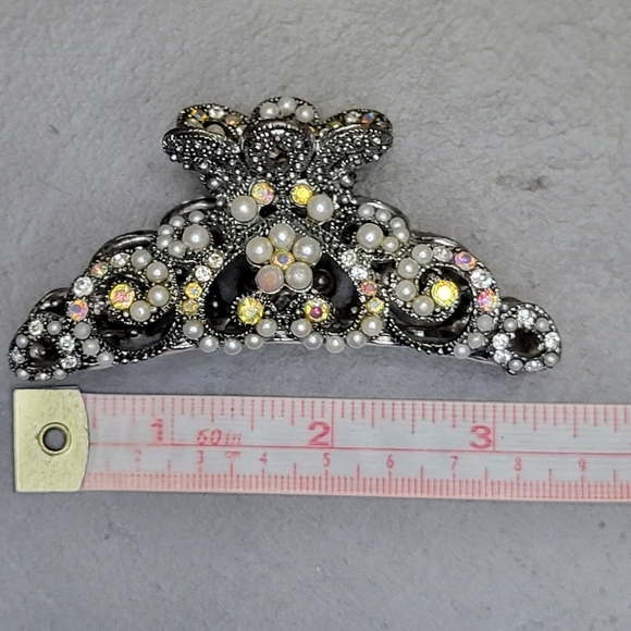 Carolee Pearl Hair Metal Claw Clip  [RARE FIND] **FREE GIFT** - Picture 7 of 8